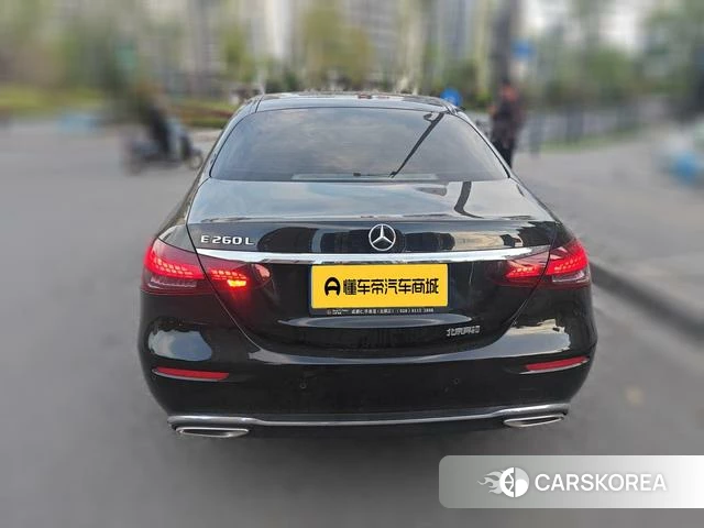 Mercedes-Benz E-class 2021 Черный из Китая