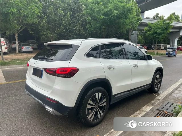Mercedes-Benz GLA 2022 Белый из Китая