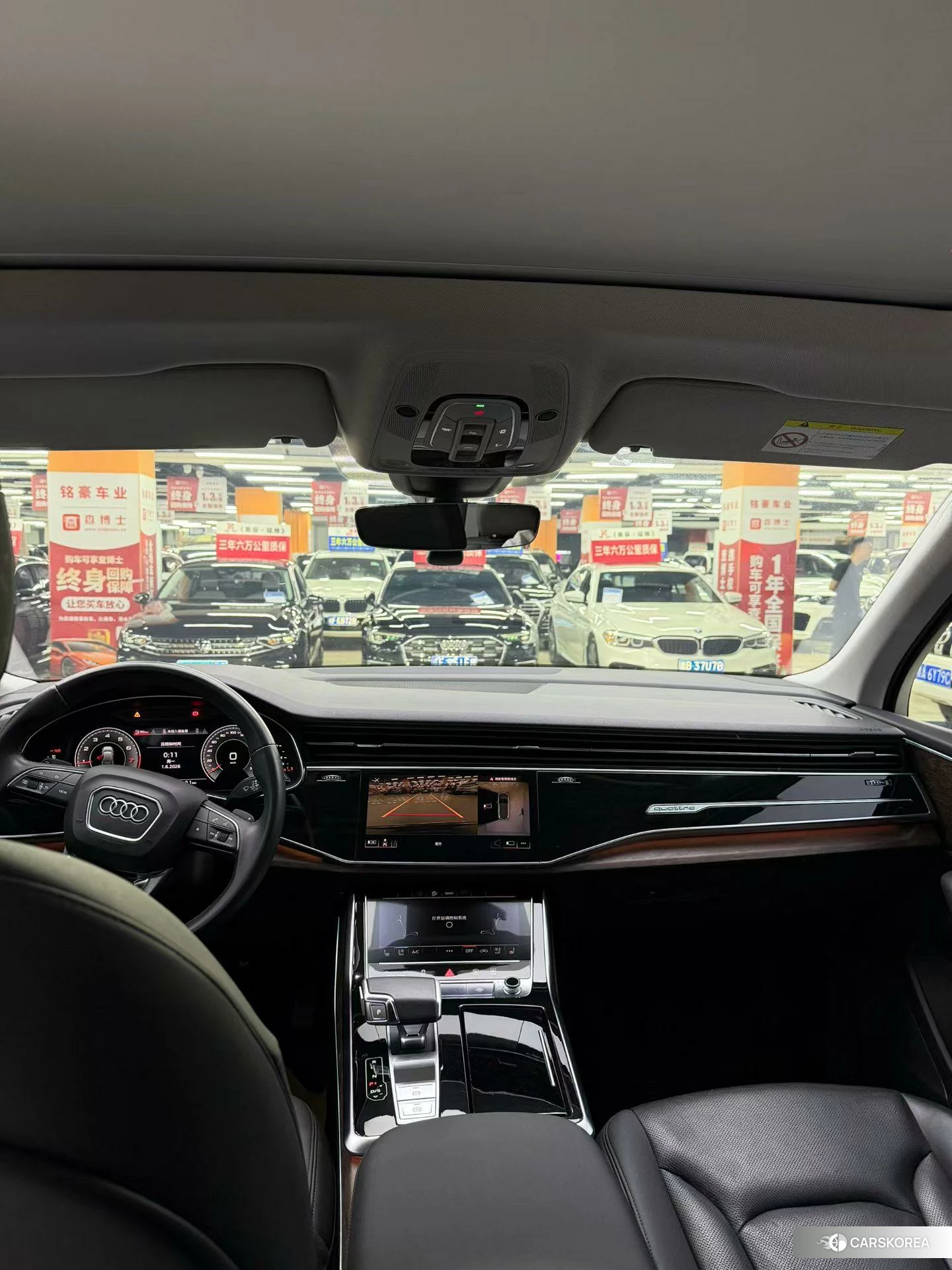 Audi Q7 2021 Черный из Китая