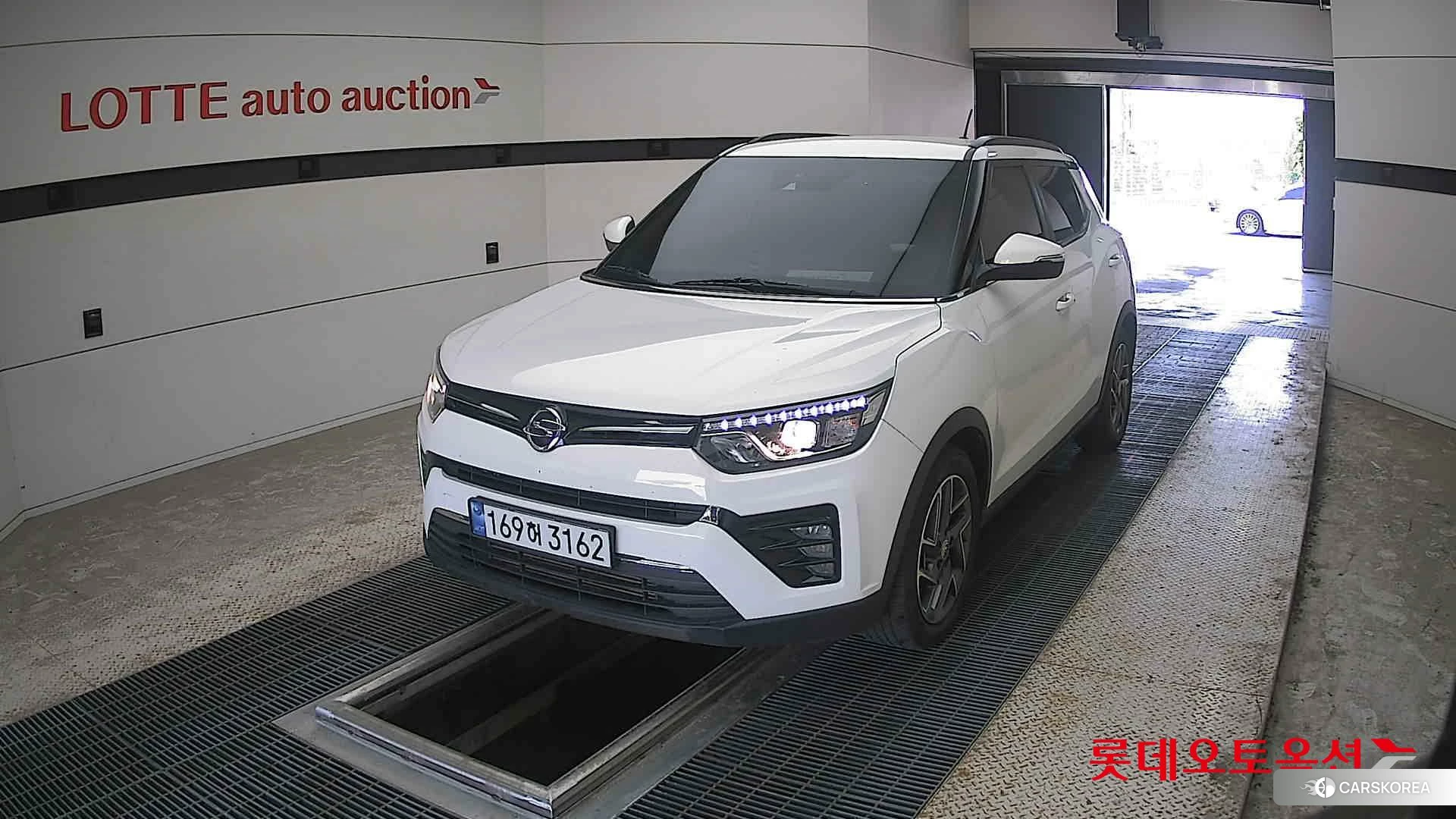 SsangYong Tivoli 2022 Grand White из Кореи