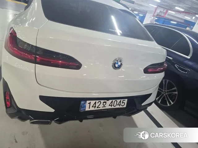 BMW X4 (G02) 2024 Белый из Кореи