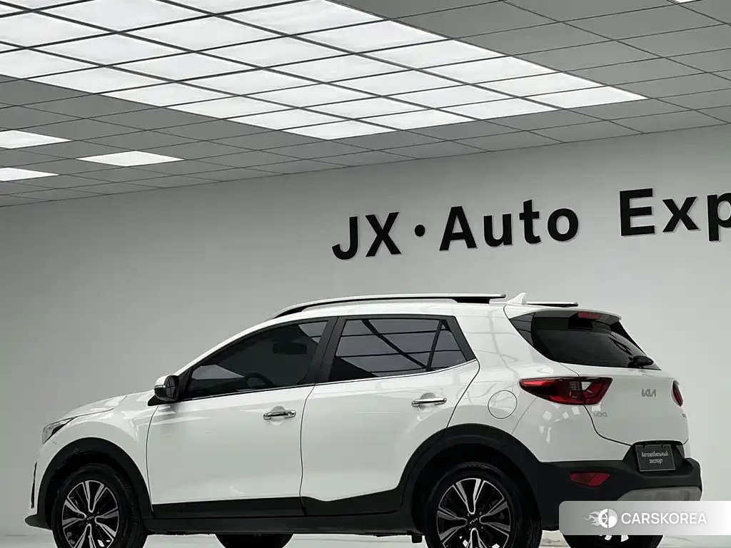 Kia KX1 2023 Белый из Китая