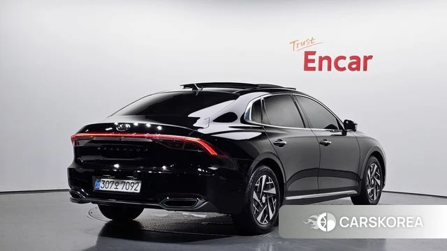Hyundai The New Grandeur IG Hybrid 2022 Черный из Кореи