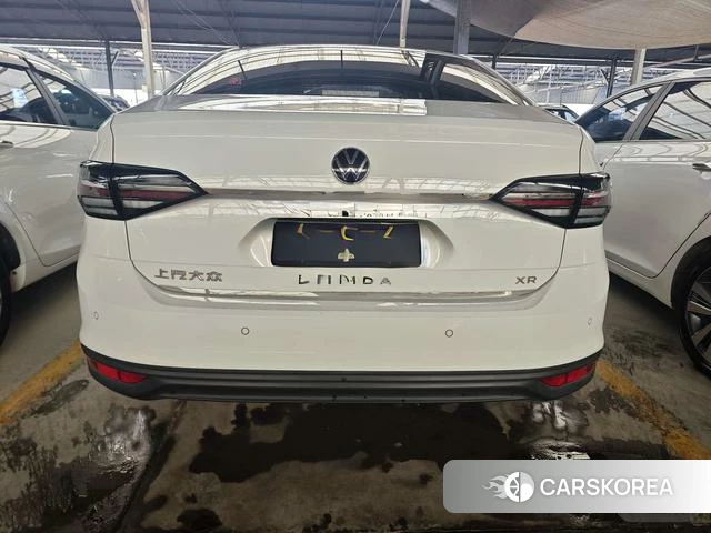 Volkswagen Lavida 2024 Белый из Китая