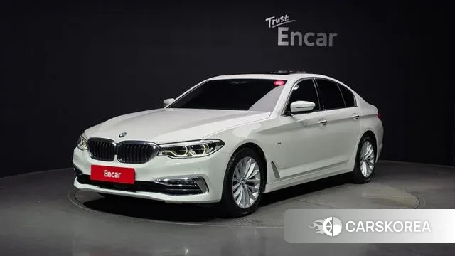 BMW 5 Series (G30) 2018 Белый из Кореи