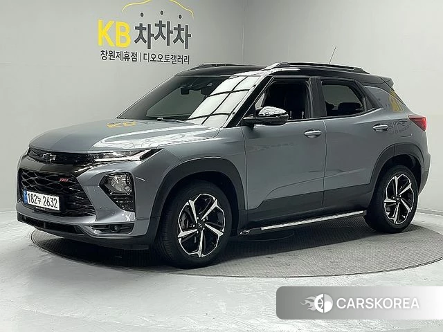 Chevrolet (GM Daewoo) Trailblazer 2022 Серый из Кореи