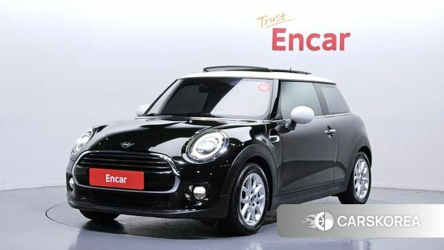 Mini Cooper 2019 Черный из Кореи
