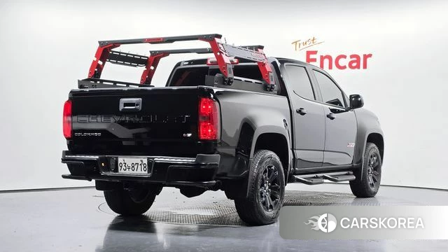 Chevrolet (GM Daewoo) Real New Colorado 2022 Черный из Кореи