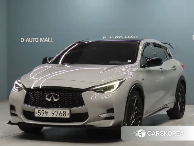 Infiniti Q30 2018 Жемчужный цвет из Кореи