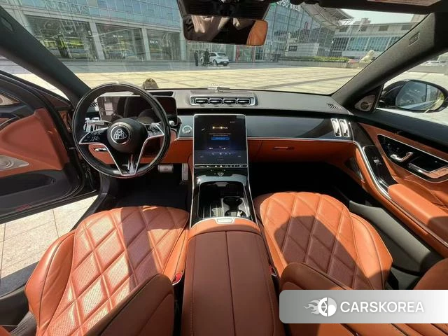 Mercedes-Benz Maybach S-class 2023 Черный из Китая