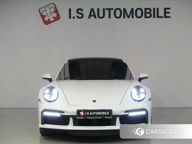 Porsche 911(992) 2021 Белый из Кореи