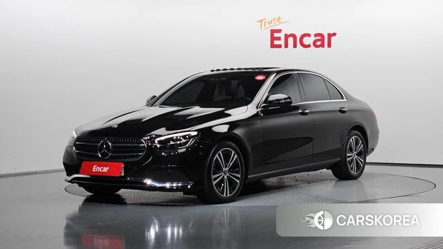 Mercedes-Benz E-Class W213 2022 Черный из Кореи