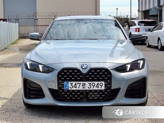 BMW 4 Series (G22) 2025 Серый из Кореи