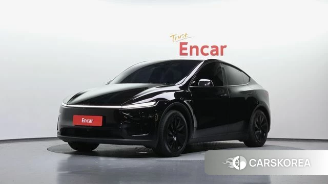 Tesla Model Y 2025 Черный из Кореи