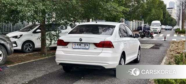 Volkswagen Santana 2021 Белый из Китая