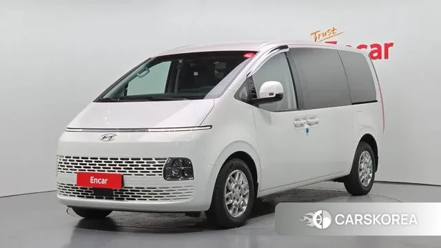 Hyundai Staria 2023 Белый из Кореи