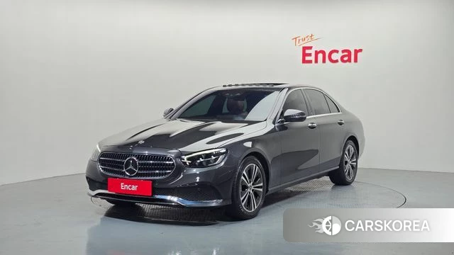 Mercedes-Benz E-Class W213 2020 Серый из Кореи