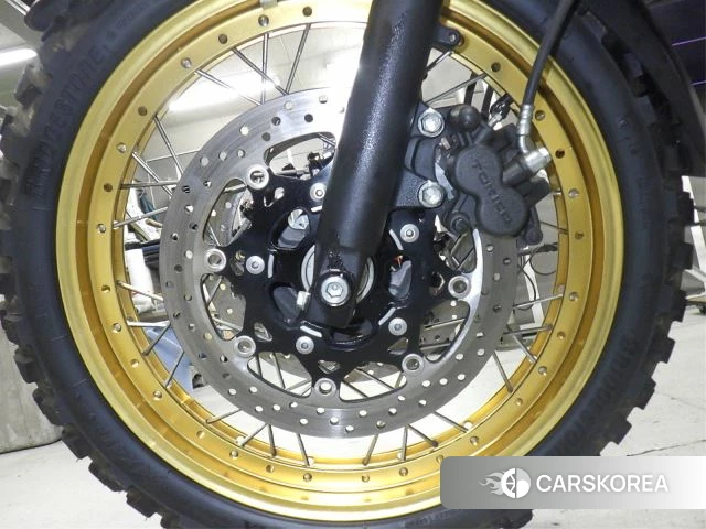 Проданный Suzuki V-STROM 650 XT 2017 из Японии