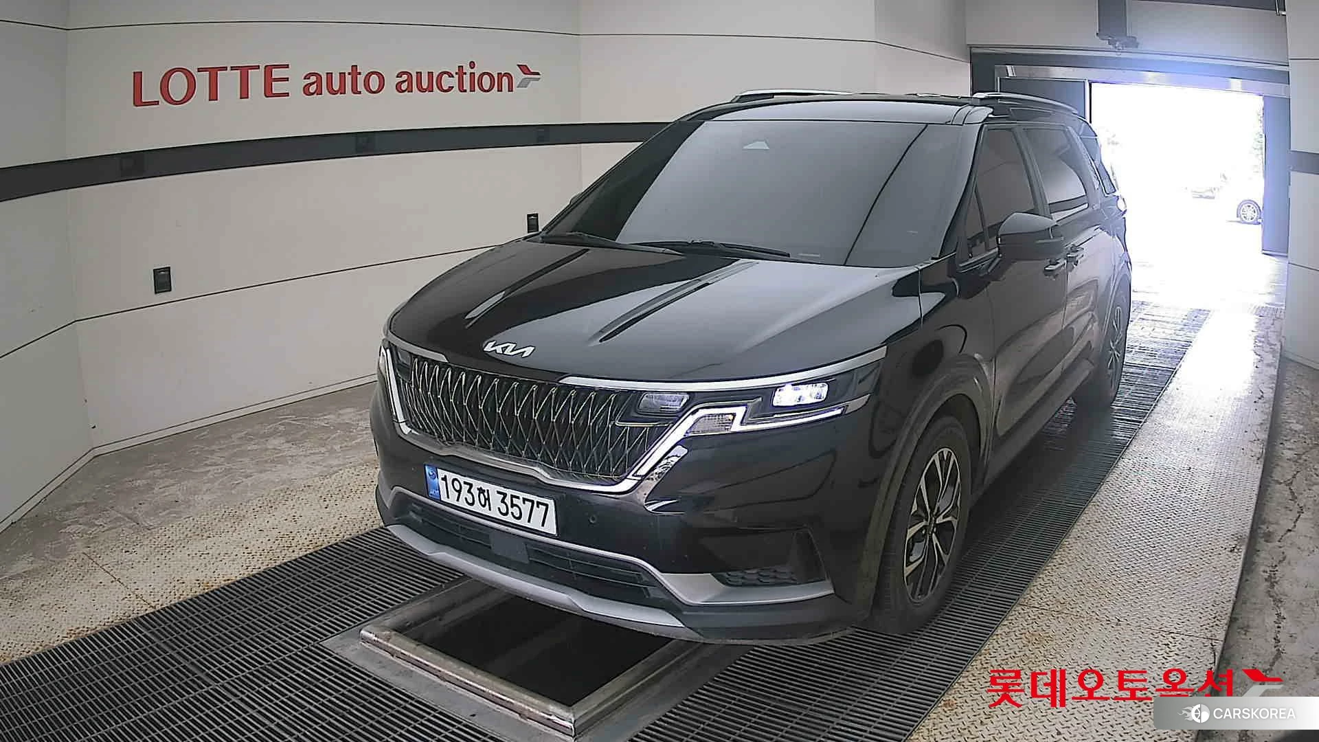Kia Carnival 2023 Aurora Black Pearl из Кореи