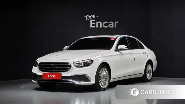 Mercedes-Benz E-Class W213 2020 Белый из Кореи