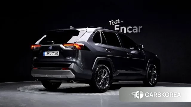 Toyota RAV4 5th Generation 2022 Серый из Кореи