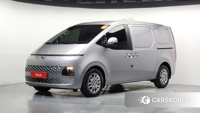 Hyundai Staria 2021 Серебряный из Кореи