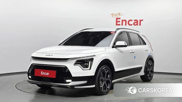 Kia Di Ol Nu Niro 2025 Белый из Кореи