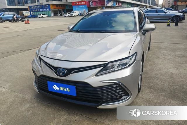 Toyota Camry 2021 Шампань из Китая