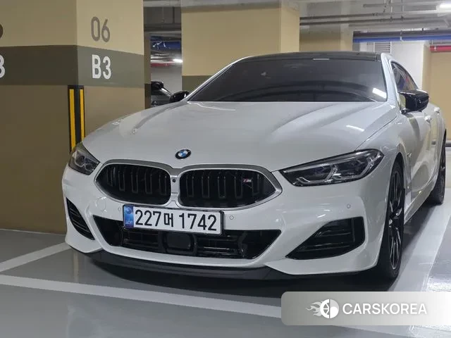 BMW 8 Series (G15) 2023 Белый из Кореи