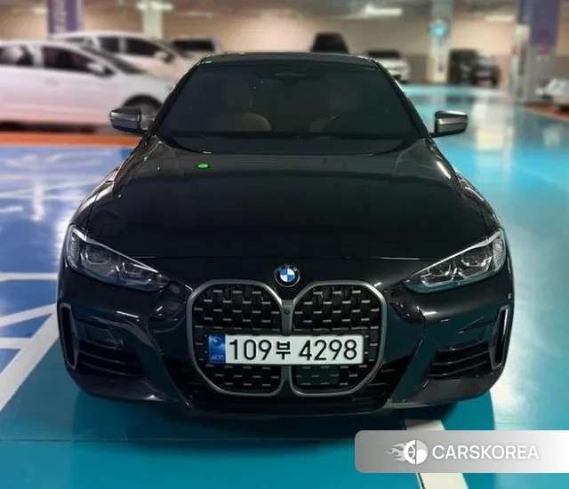 BMW 4 Series (G22) 2022 Черный из Кореи