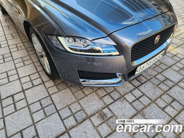 Jaguar XF (X260) 2019 Серый из Кореи
