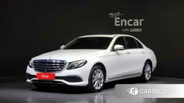 Mercedes-Benz E-Class W213 2020 Белый из Кореи