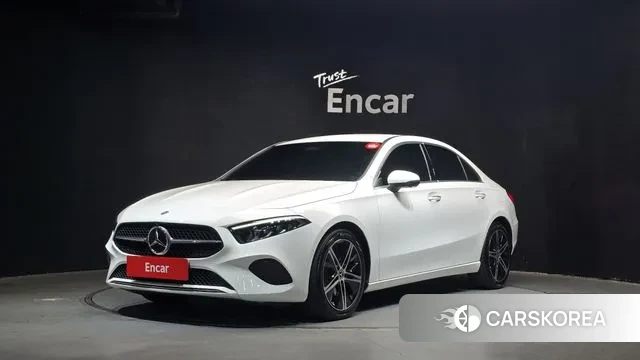 Mercedes-Benz A-Class W177 2024 Белый из Кореи