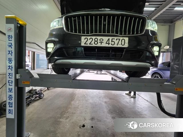 Kia The New Carnival 2019 Черный из Кореи