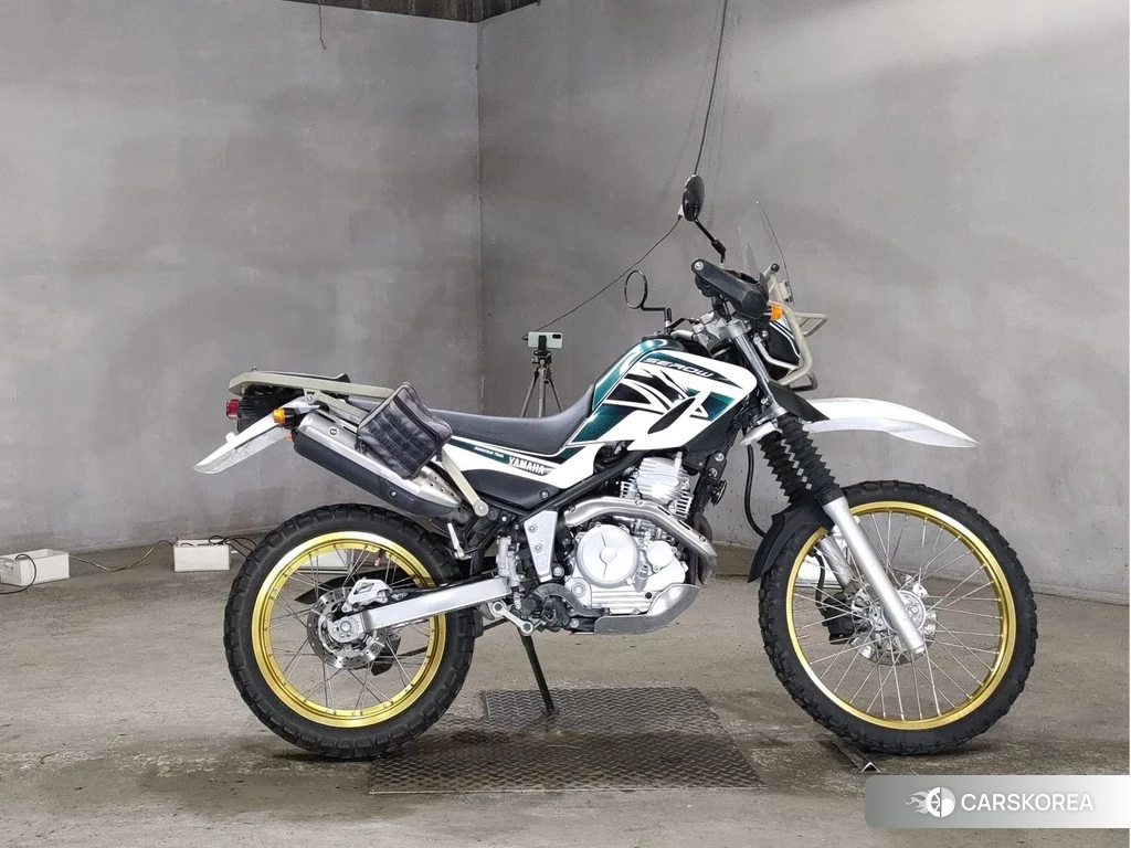 Проданный Yamaha SEROW 250 2017 из Японии