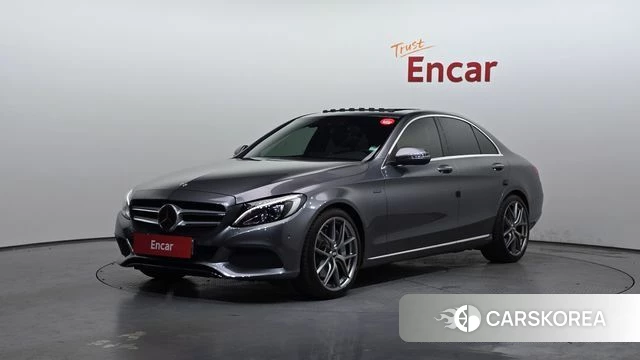 Mercedes-Benz C-Class W205 2018 Серебристо-серый из Кореи