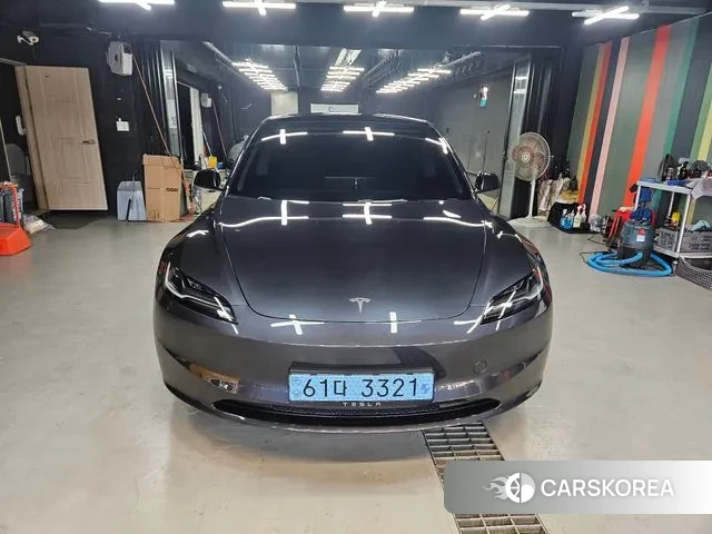 Tesla Model 3 2025 Серый из Кореи