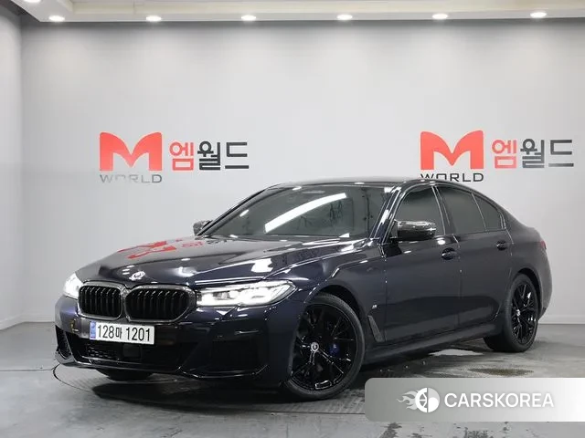 BMW 5 Series (G30) 2022 Синий из Кореи