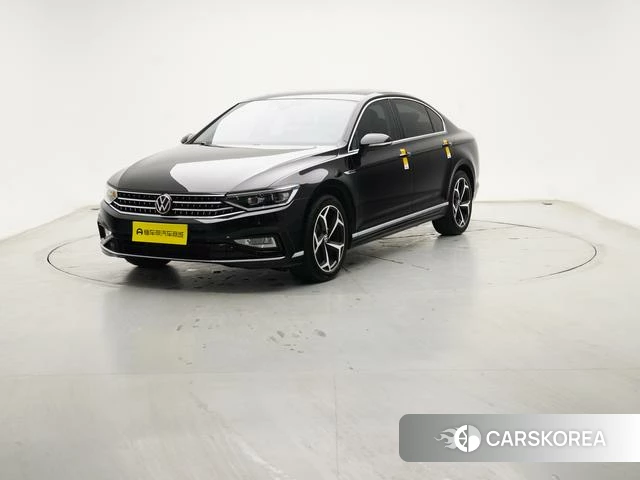 Volkswagen Magotan 2024 Черный из Китая