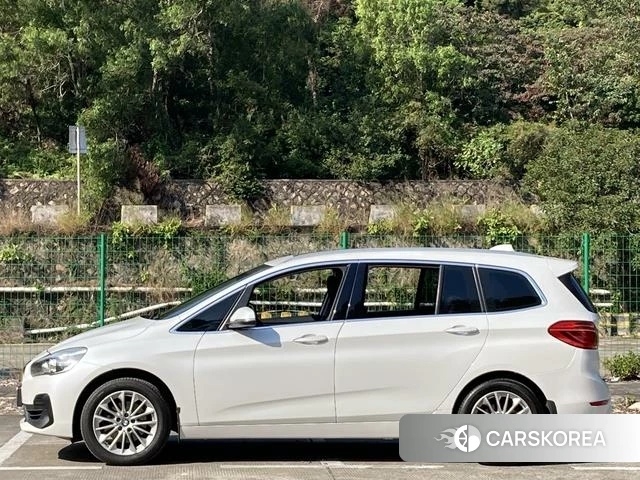 BMW 2 series multifunctional station wagon 2021 Белый из Китая