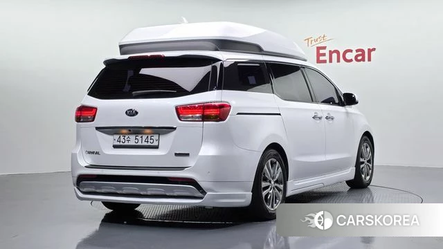Kia All New Carnival 2018 Белый из Кореи