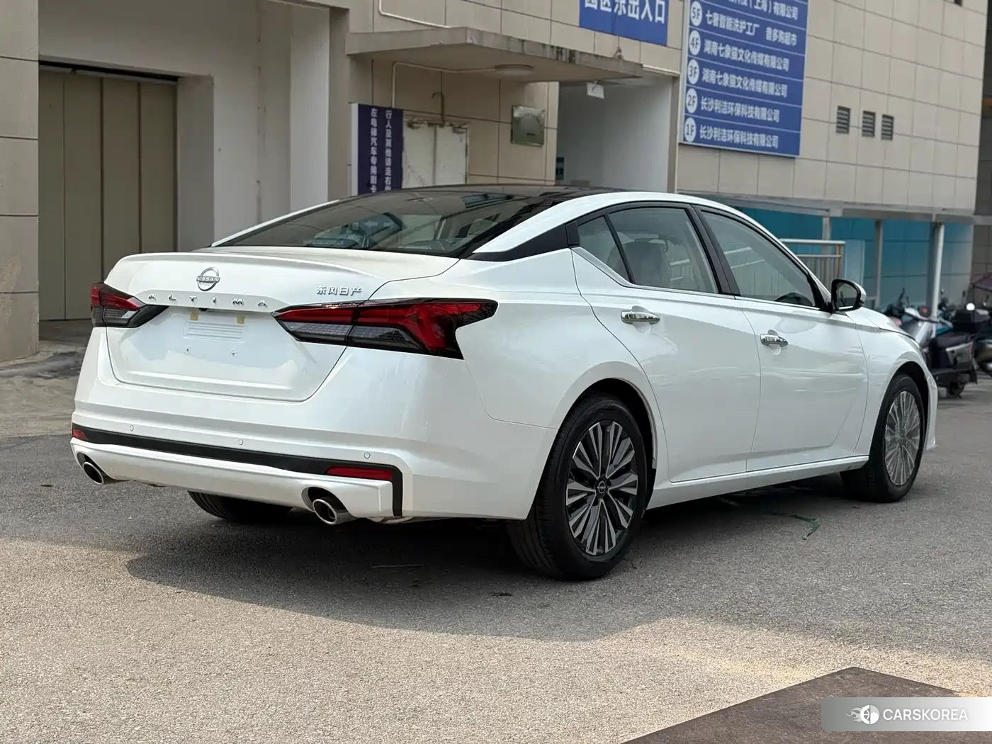Nissan Altima 2026 Белый из Китая