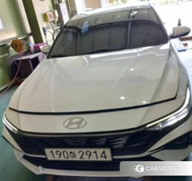 Hyundai The New Avante (CN7) 2023 Белый из Кореи