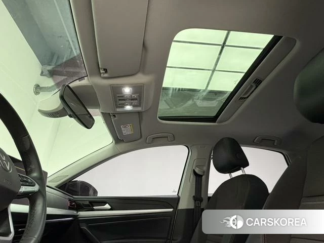 Volkswagen Lavida 2024 Белый из Китая