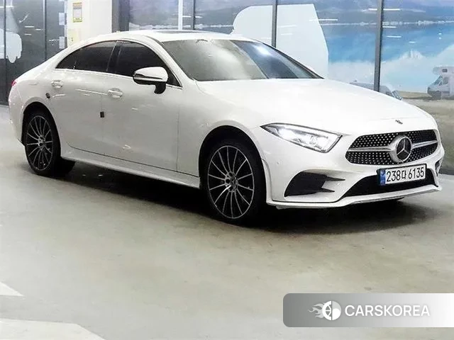 Mercedes-Benz CLS-Class C257 2019 Белый из Кореи