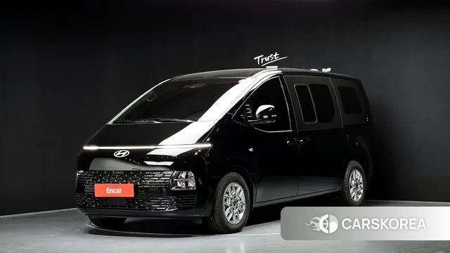 Hyundai Staria 2025 Черный из Кореи