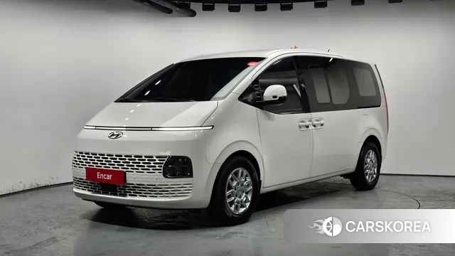 Hyundai Staria 2022 Белый из Кореи
