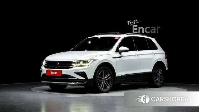 Volkswagen Tiguan second Generation 2022 Белый из Кореи