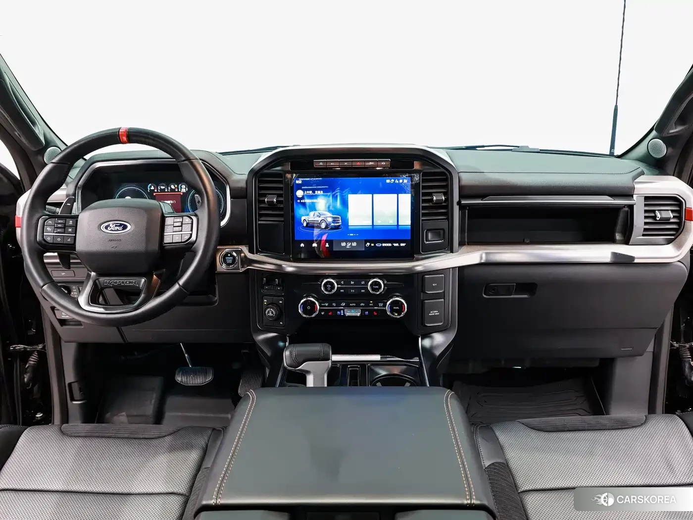 Ford F-150 2025 Черный из Китая