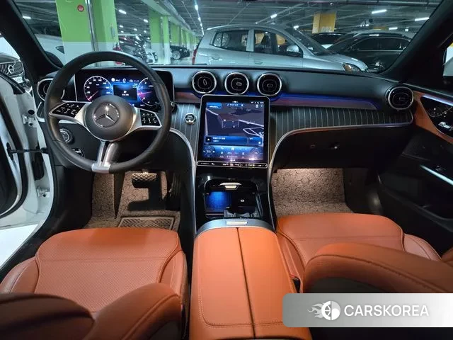 Mercedes-Benz C-Class W206 2024 Белый из Кореи